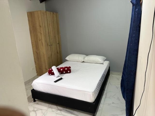 Apartahotel Malaga Medellín Esterno foto