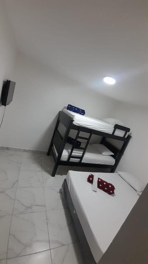 Apartahotel Malaga Medellín Esterno foto